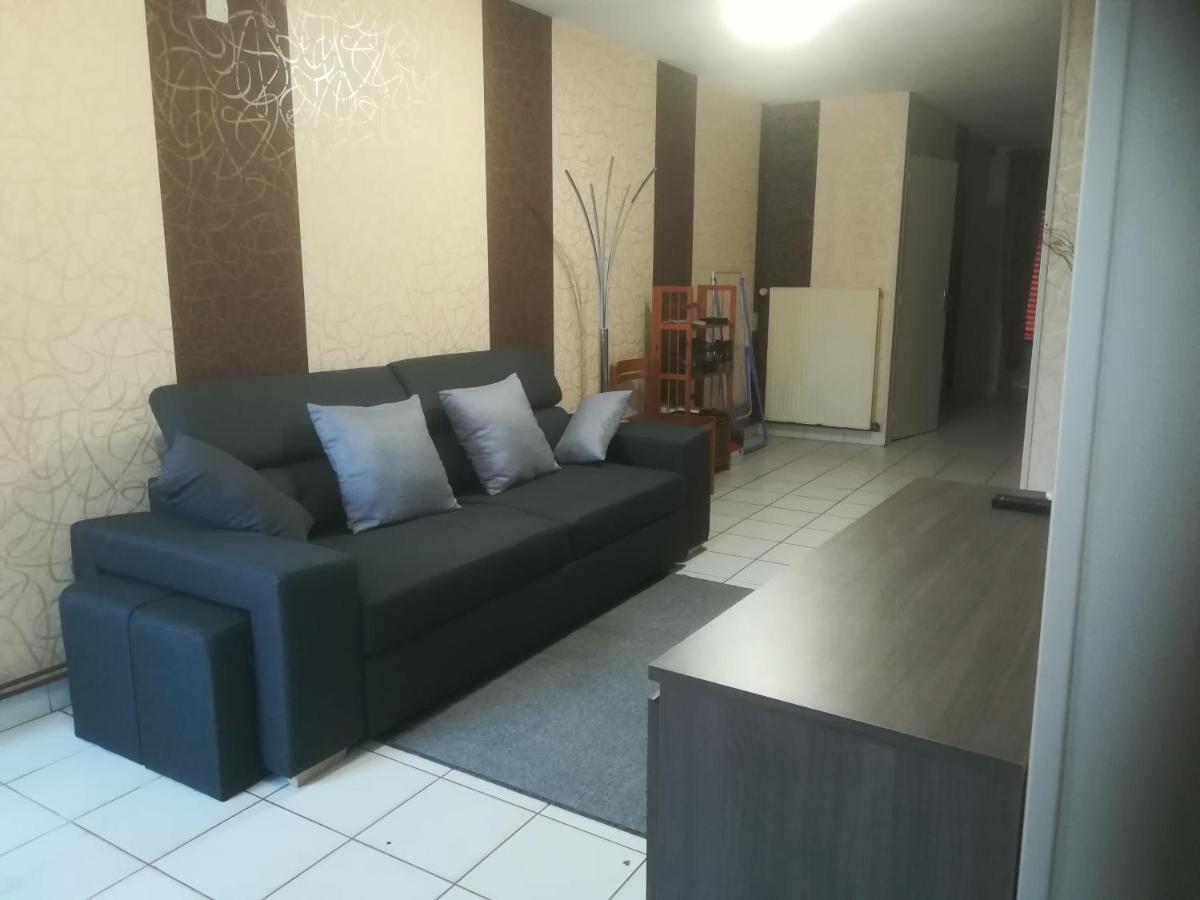 Apartament Chambre Simple Avec Wifi Châtellerault Zewnętrze zdjęcie