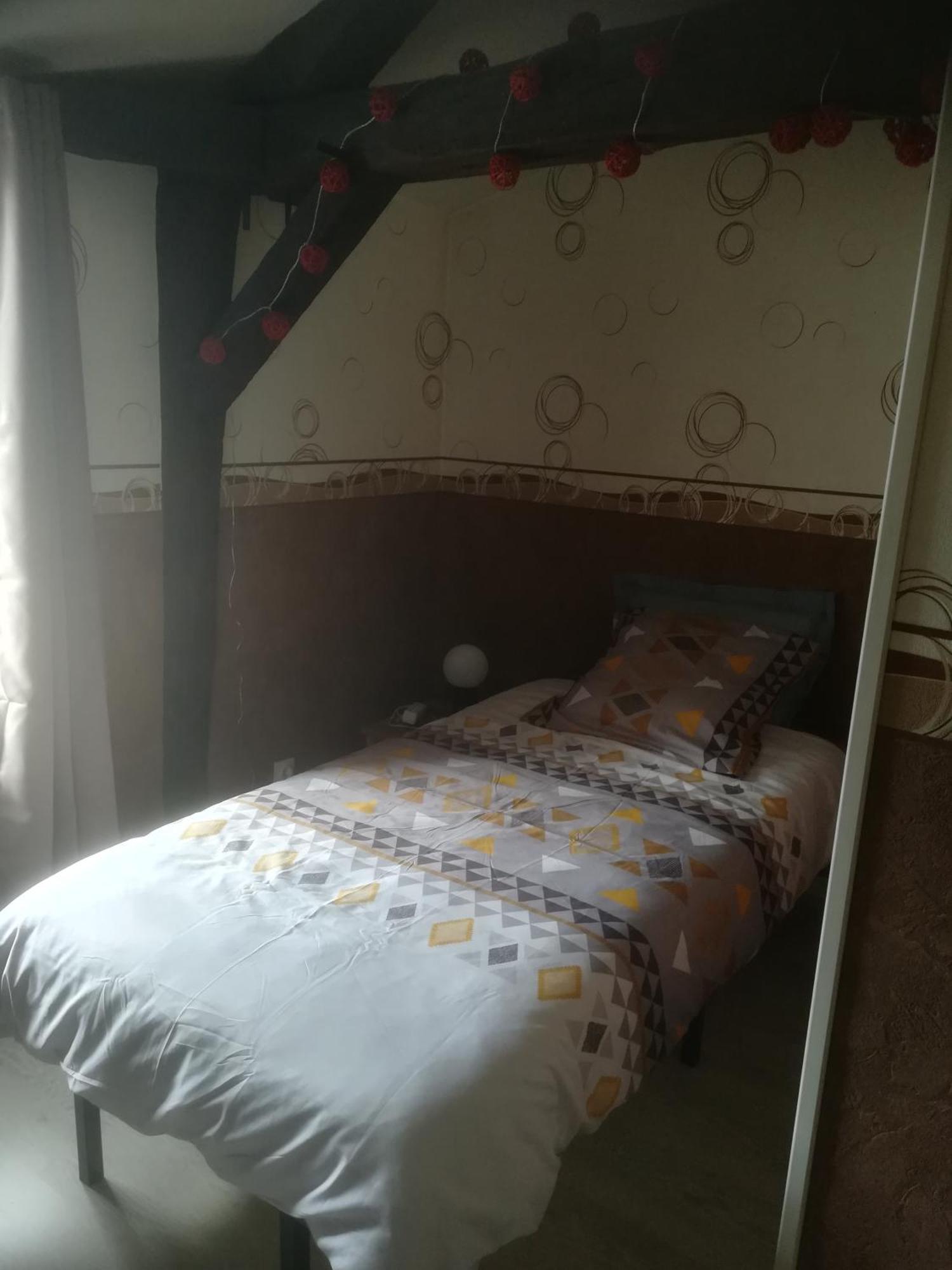 Apartament Chambre Simple Avec Wifi Châtellerault Zewnętrze zdjęcie