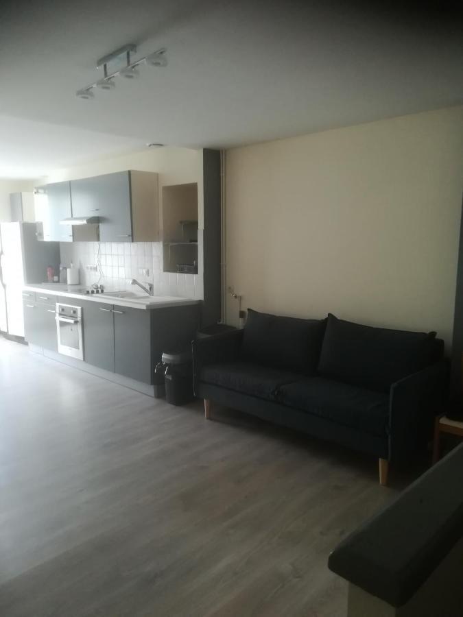 Apartament Chambre Simple Avec Wifi Châtellerault Zewnętrze zdjęcie